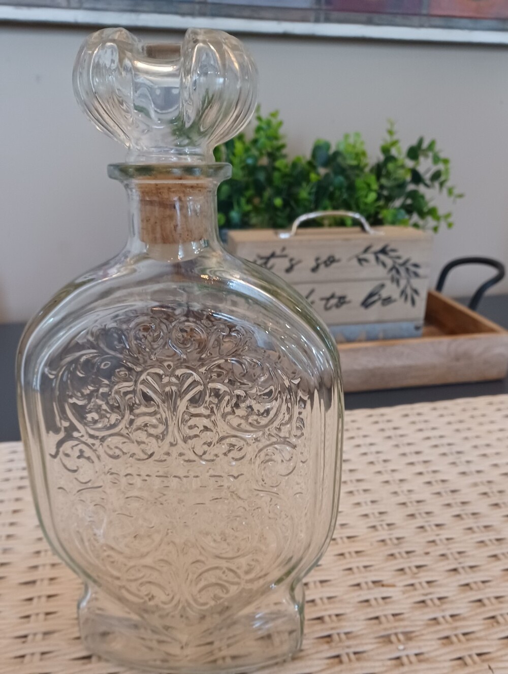 Vintage 1950s Schenley Ornate Embossed Clear Glass Decanter W/Stopper